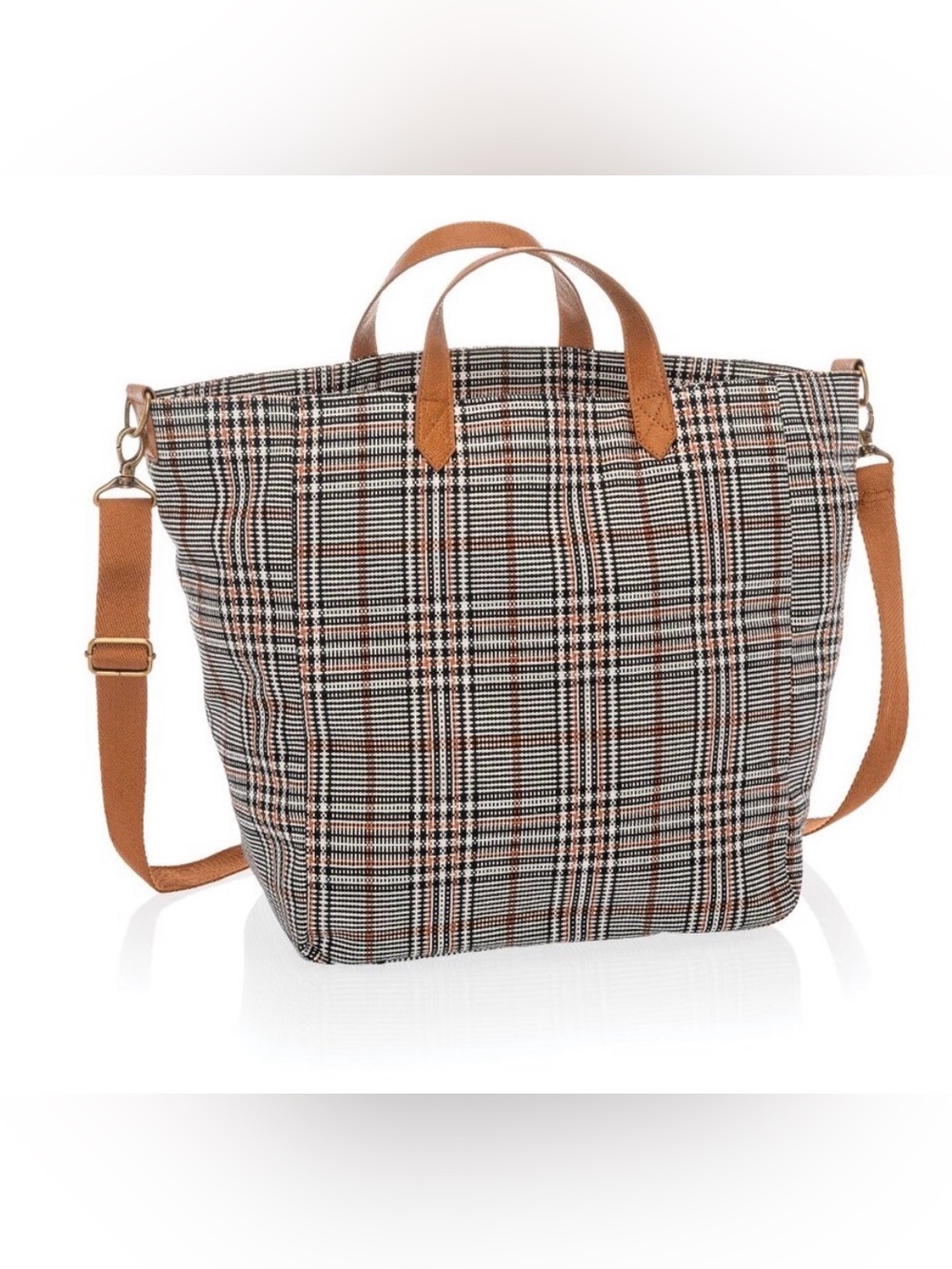 Thirty-One Casual Crossbody Tote in Plaid About You Weave